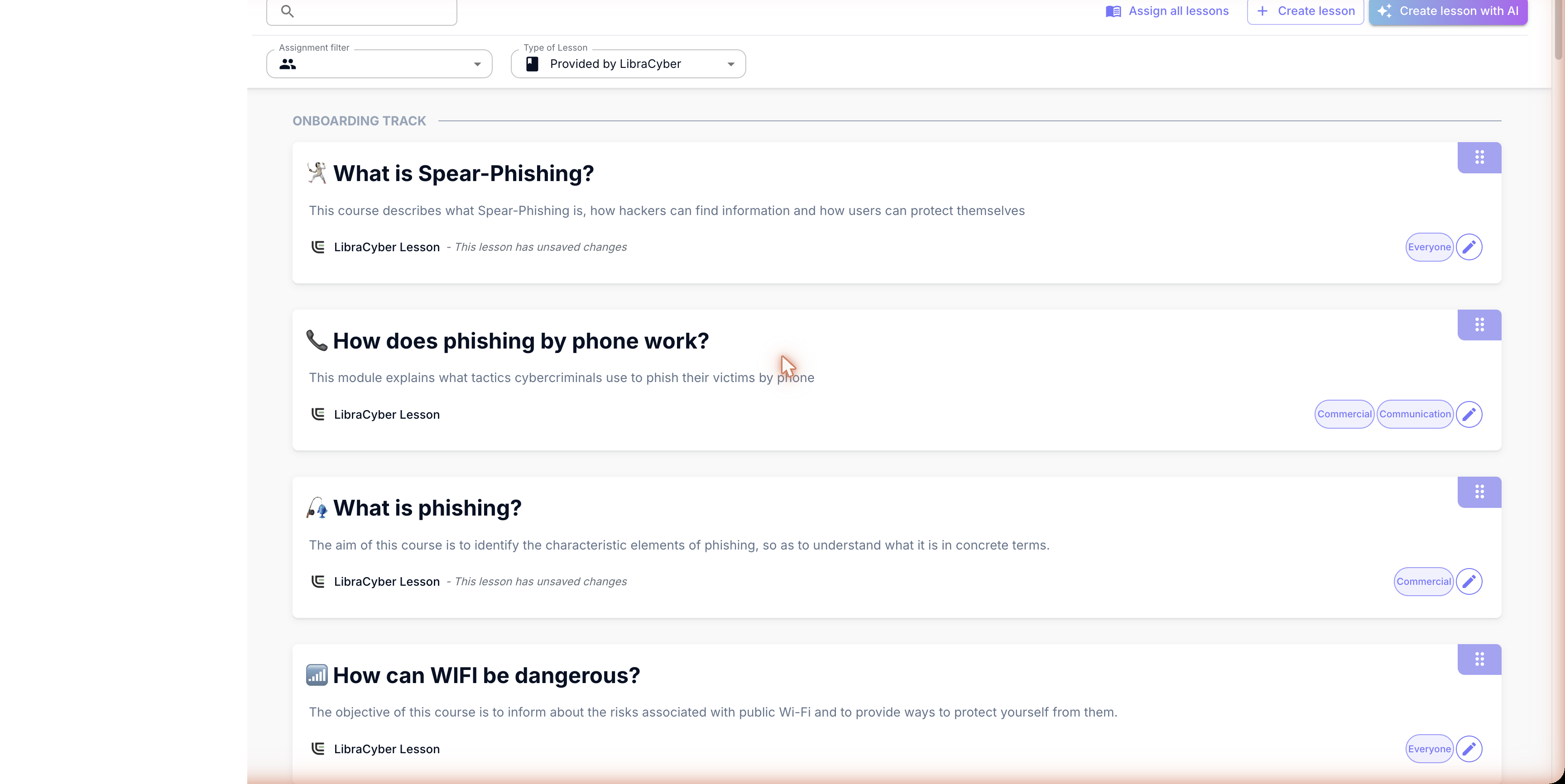 La page Lessons (Cyber Awareness > Lessons): la barre d'outils (Search, Assign all lessons, Create lesson, Create lesson with AI), les filtres Assignment filter et Type of Lesson, et les fiches de l'Onboarding Track avec l'étiquette d'origine LibraCyber Lesson et l'indicateur des destinataires