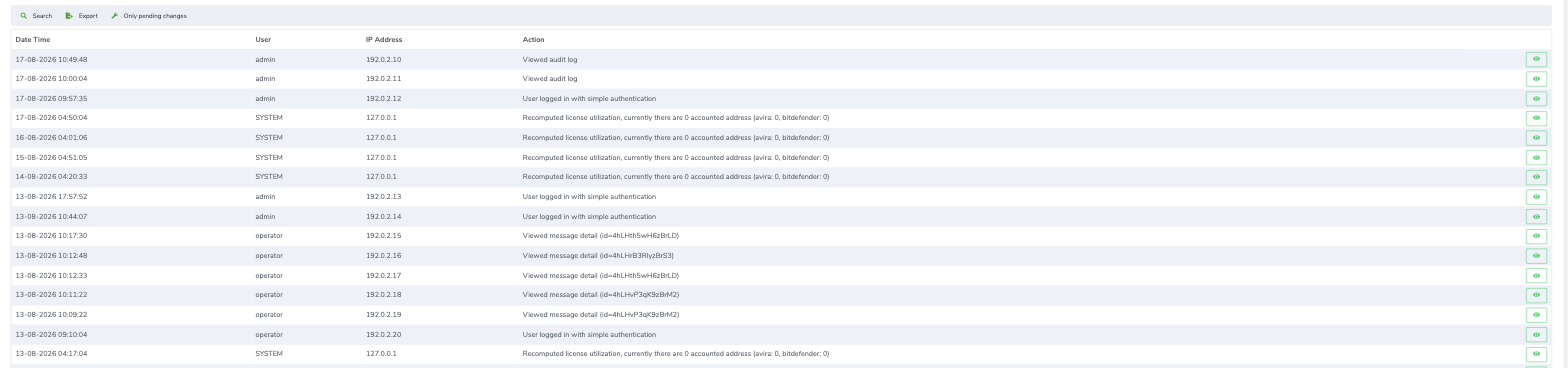 Audit logs unter Admin Area, Status, Audit logs, mit den Bedienelementen Search, Export und Only pending changes